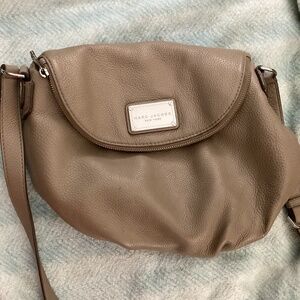 Marc Jacobs purse beige gray soft Leather shoulder bag luxury cream COA- SALE